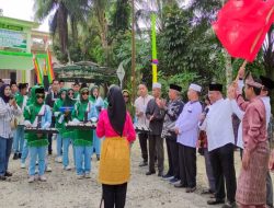 Pj Sekda Kampar Lepas Pawai Ta’aruf Menyambut Bulan Suci Ramadhan H/2024 M, Yusri : “Pawai Ta’aruf ini wujud nyata dari kebersamaan dan kekompakan umat”
