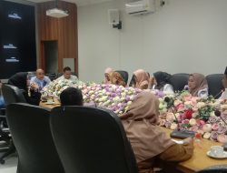 Forum Honorer R2 dan R3 Rapat Dengar Pendapat Bersama Komisi II DPRD Kampar