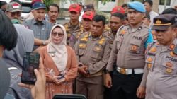 Korlap AMM-SSKS Indri Yani : Meskipun Wabup Enggan Tandatangani Tuntutan, Kami Pegang Bukti Rekaman