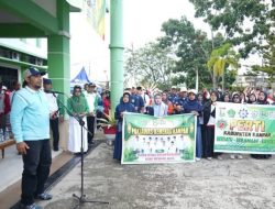 Mewakili Bupati Kampar, Plt. Asisten I Lepas Gerak Jalan Kerukunan HAB ke-80 Kementerian Agama RI