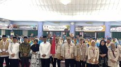 Bupati Ahmad Yuzar Ikuti Proses Pelepasan Jamaah Haji Kampar di Batam