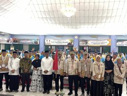 Bupati Ahmad Yuzar Ikuti Proses Pelepasan Jamaah Haji Kampar di Batam