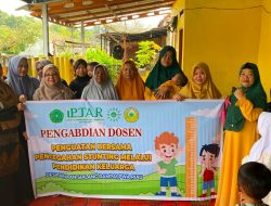 Susi Herlinda, MPd (KATIM) Dosen IPTAR dan Majelis Kesehatan PWA Riau Gelar Pengabdian Cegah Stunting di Desa Sialang Rampai
